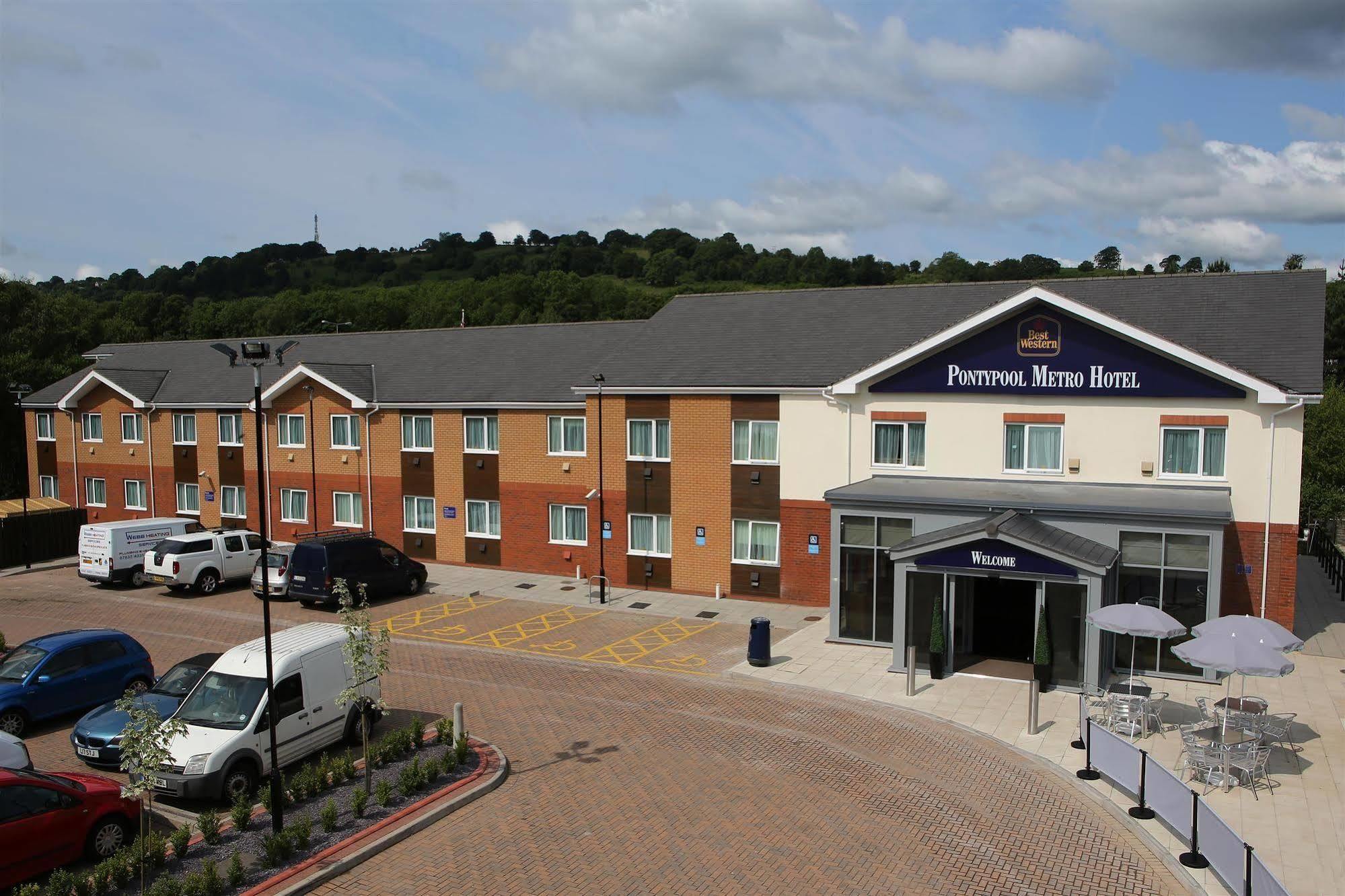 Best Western Pontypool Metro Hotel Esterno foto