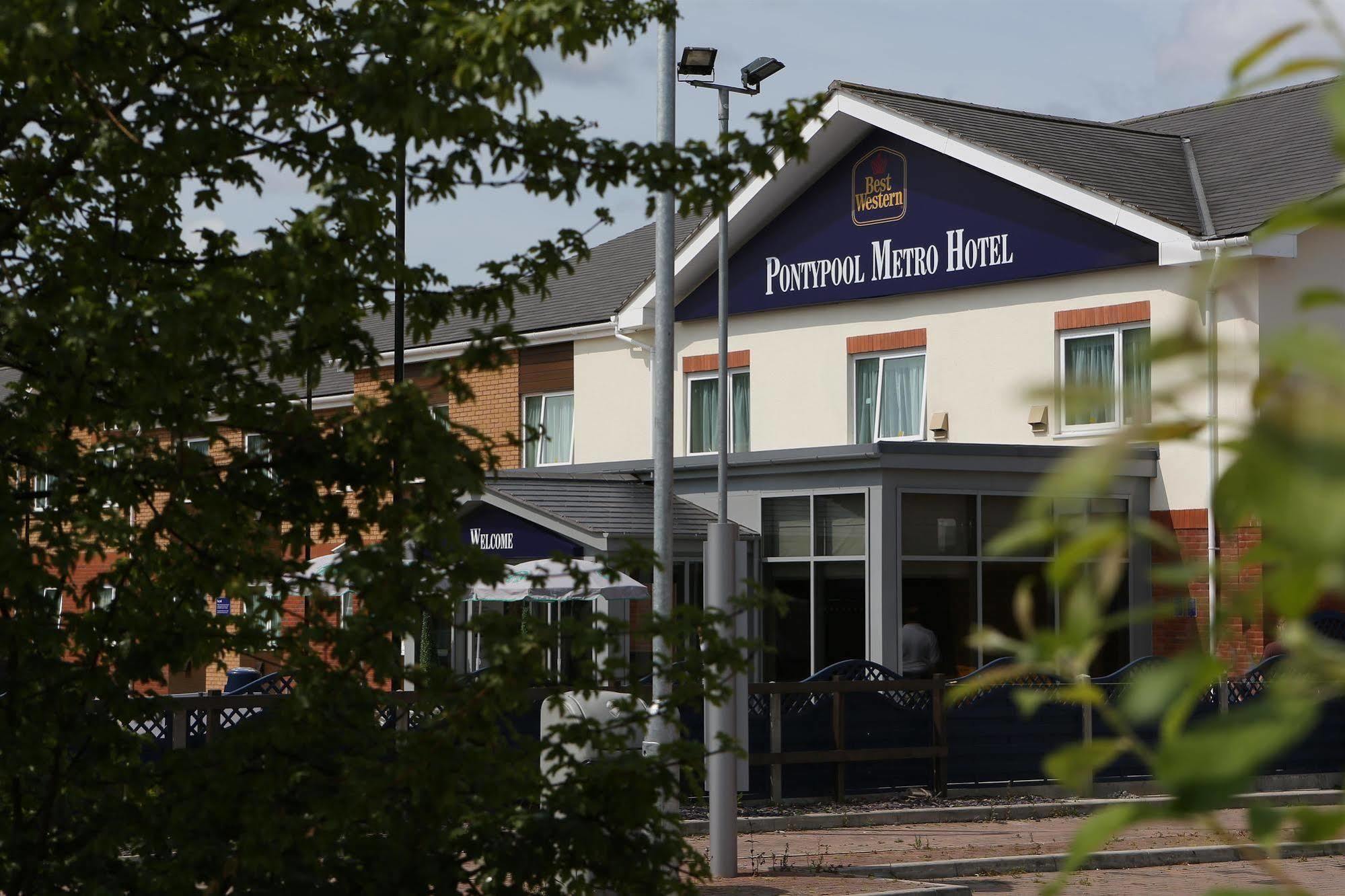 Best Western Pontypool Metro Hotel Esterno foto